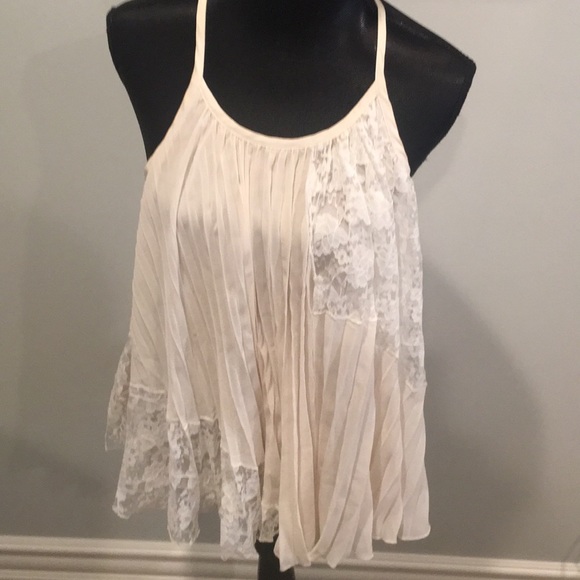 Derek Lam 10 Crosby Ivory Pleated Camisole Blouse with Lace Panels - Picture 5 of 10